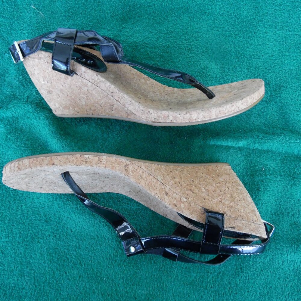 rampage size 8.5 sandals? wedges? idk